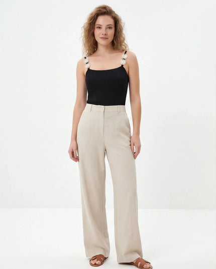 Maison Grozavu Seamless Quartz Tank in signature tone — front view showing the seamless shoulder transition