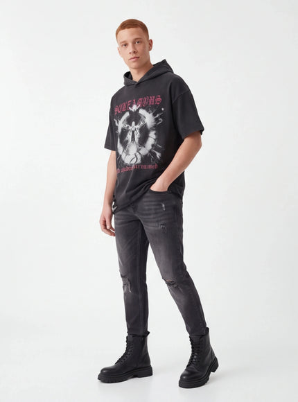 T-Shirt Minimalista – in Tessuto Premium per una Presenza Forte