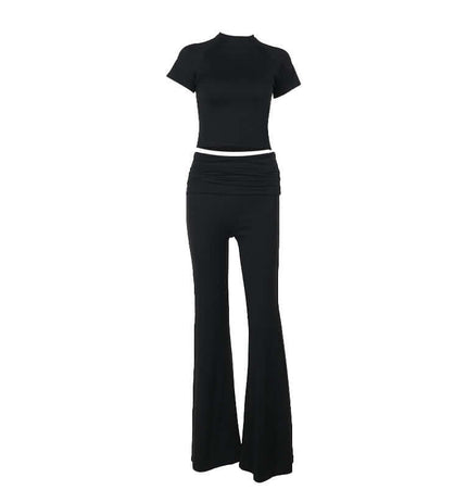Pleated Short Sleeve Pants Set – Loose Fit in black featuring a pleated top and flared pants, perfect for casual outings.