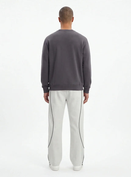 Pantaloni Su Misura – con Finitura Opaca con Design Architettonico