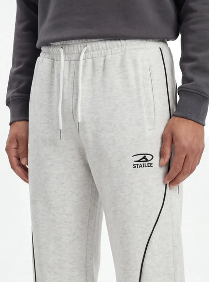 Pantaloni Su Misura – con Finitura Opaca con Design Architettonico