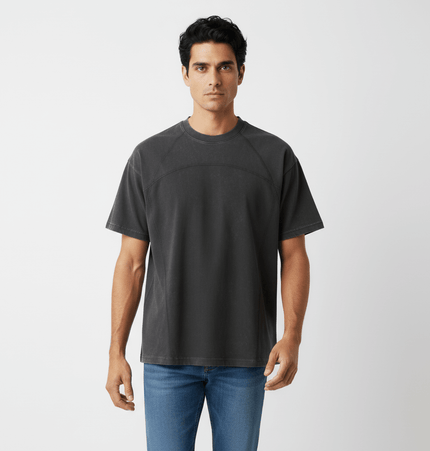 Retro Washed Letter Print TShirt – Loose Fit model wearing a gray tee with short sleeves and relaxed fit.