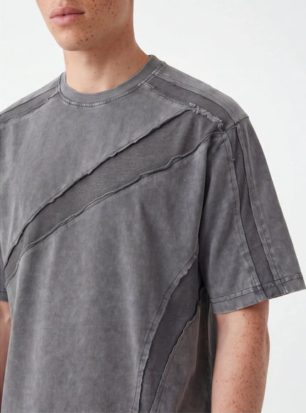 T-Shirt Dinamica – in Materiale Ultra-Morbido con Attitudine Streetwear