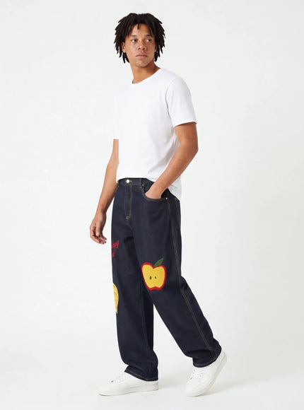 Structured Jeans – from Sustainable Material with Architectural Design
