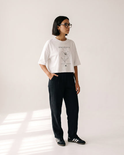 Camiseta de Obsidiana Sin Esfuerzo — conform imaginii — three_quarter