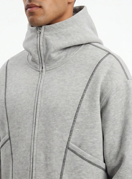Plüsch Sweatshirt – aus biologischen Fasern mit raffinierten Details