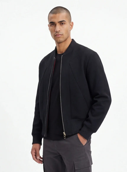 Chaqueta Táctica – de Fibra Innovadora para un Estilo Inconfundible