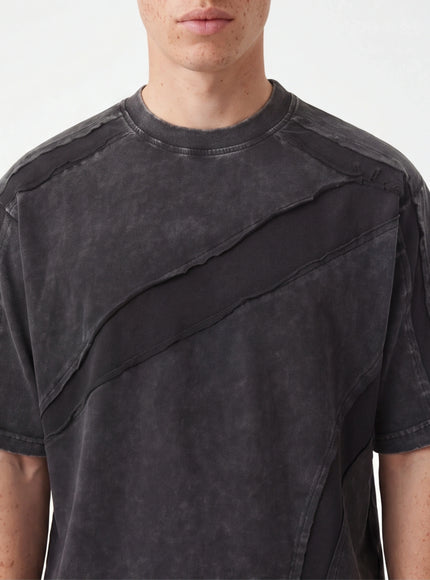 T-Shirt Dinamica – in Materiale Ultra-Morbido con Attitudine Streetwear
