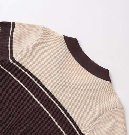 Threaded Knit Polo Collar Top – Loose Fit showcasing a modern color-block design and classic polo collar.