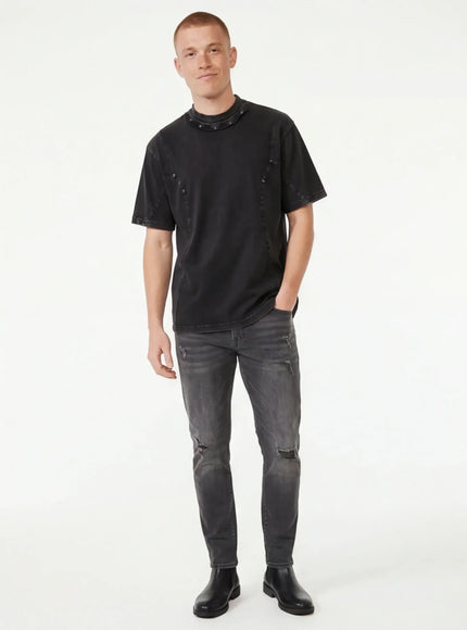 Timeless T-Shirt by Grozavu - Modern Silhouette (Pos 1)