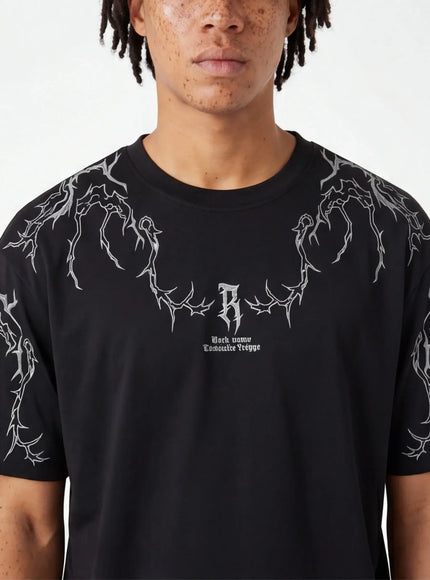 Tricou urban-chic – cu o atingere asemănătoare mătăsii pentru o estetică urbană