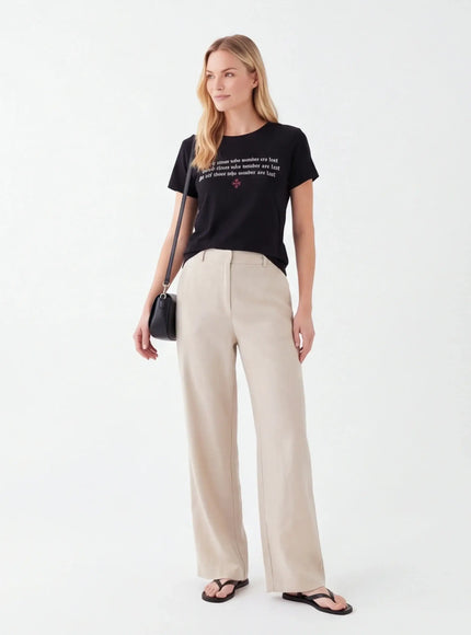 Urban-Chic T-Shirt by Grozavu - Lifestyle Perspective (Pos 9)