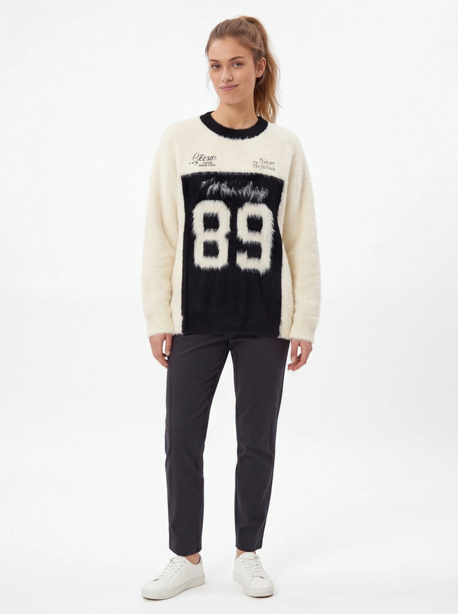 Suéter de cuello redondo forrado de felpa corte impecable