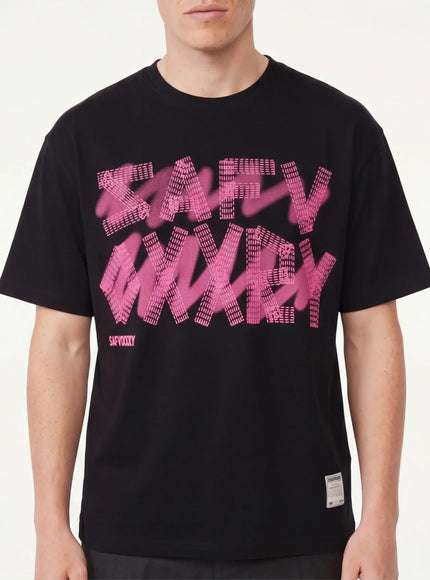 Refined T-Shirt by Grozavu - Studio Focus (Pos 3)