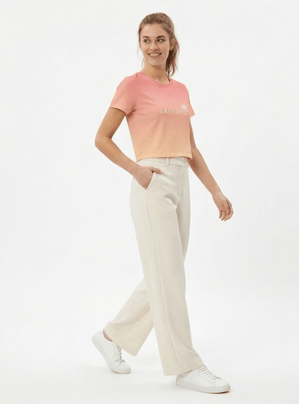 Urban-Chic Crop Top by Grozavu - Modern Silhouette (Pos 4)
