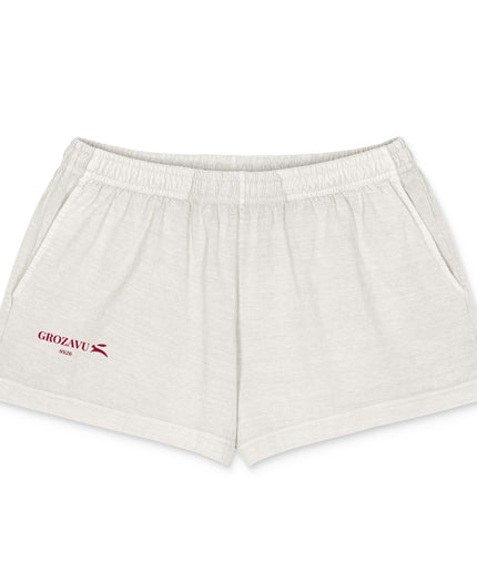 Grozavu garment-dyed shorts in 220 g/m2 ring-spun cotton, relaxed flared fit