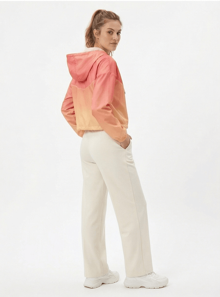 AI-generated photoshoot [sp:cmnph2r9100nhgl27oqkz27gz]