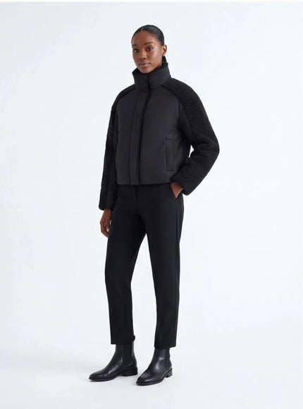 Abbigliamento Dinamico – da Materiale Sostenibile con Dettagli Raffinati
